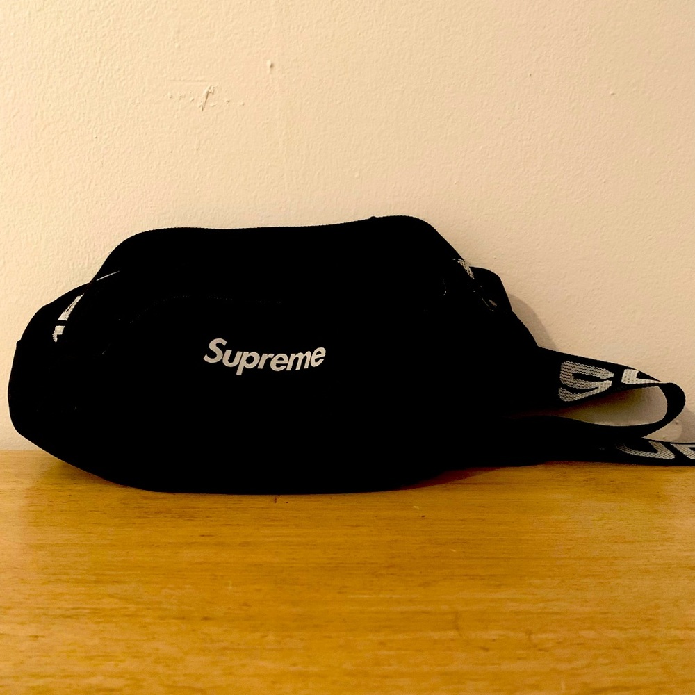 Supreme SS 18 Waist Bag
